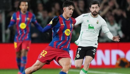 世界杯客户端升级说明-世体：卡萨多和贝尔纳尔愿意替补，他们对巴萨来说至关重要