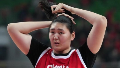 世界杯官网直播客户端下载入口-张子宇12分3板，女篮世界杯资格赛中国女篮81：68战胜马里女篮