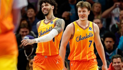 世界杯客户端升级说明-克尼佩尔&amp;三球包揽本赛季三分榜前二 联盟历史第2对&amp;仅次于水花