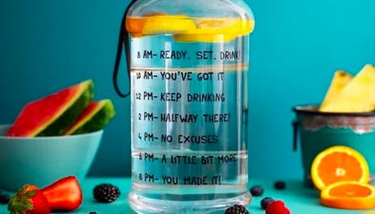 世界杯客户端升级说明-汤神训练中右小腿下部受伤 离场时腿部无法承重